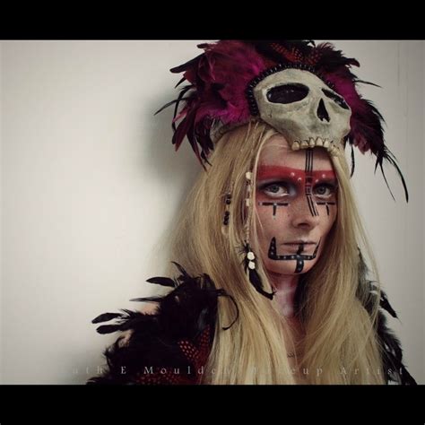 Vibrant and glamorous: The perfect voodoo doll makeup tutorial